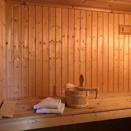 Mit Sauna Im Mirow Ferienhaus *